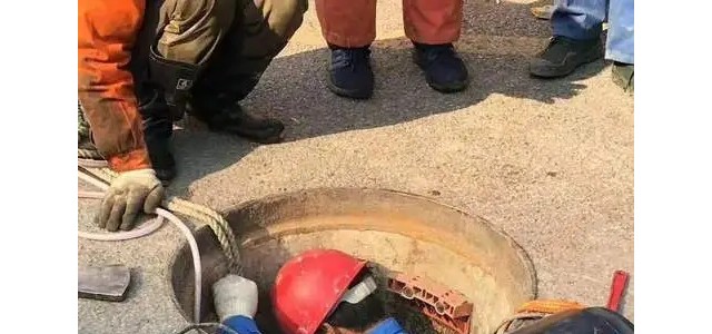 江阴市利港镇污水管道非开挖顶管置换【欢迎致电】